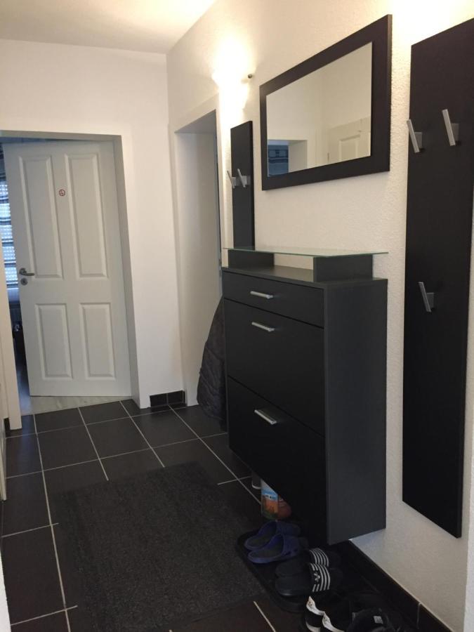 Ferienwohnung Am Bodensee- Zentrale Lage, Free Parking And Wifi, 109 M2, Privater Garten, 7 Gaeste, 2X Kingsize Boxspringbett, Familienfreundlich 腓特烈港 外观 照片