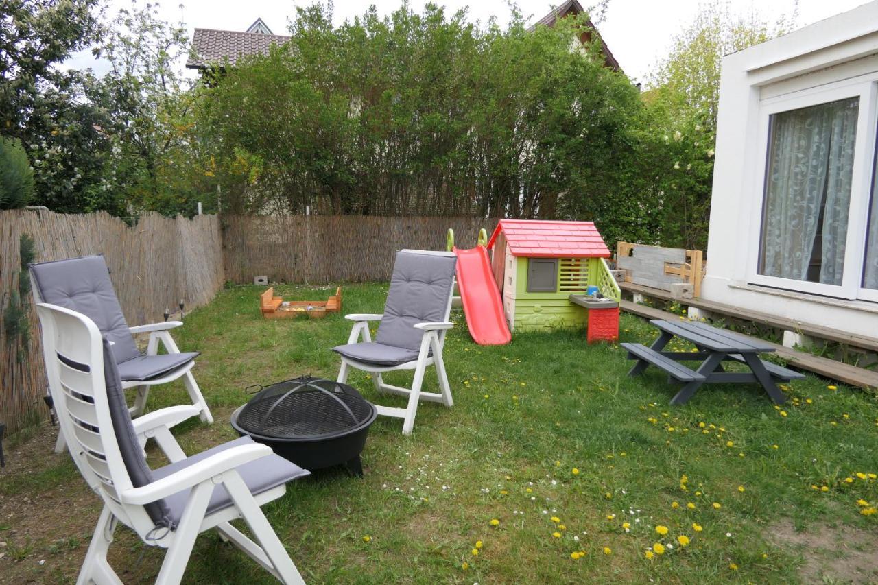 Ferienwohnung Am Bodensee- Zentrale Lage, Free Parking And Wifi, 109 M2, Privater Garten, 7 Gaeste, 2X Kingsize Boxspringbett, Familienfreundlich 腓特烈港 外观 照片