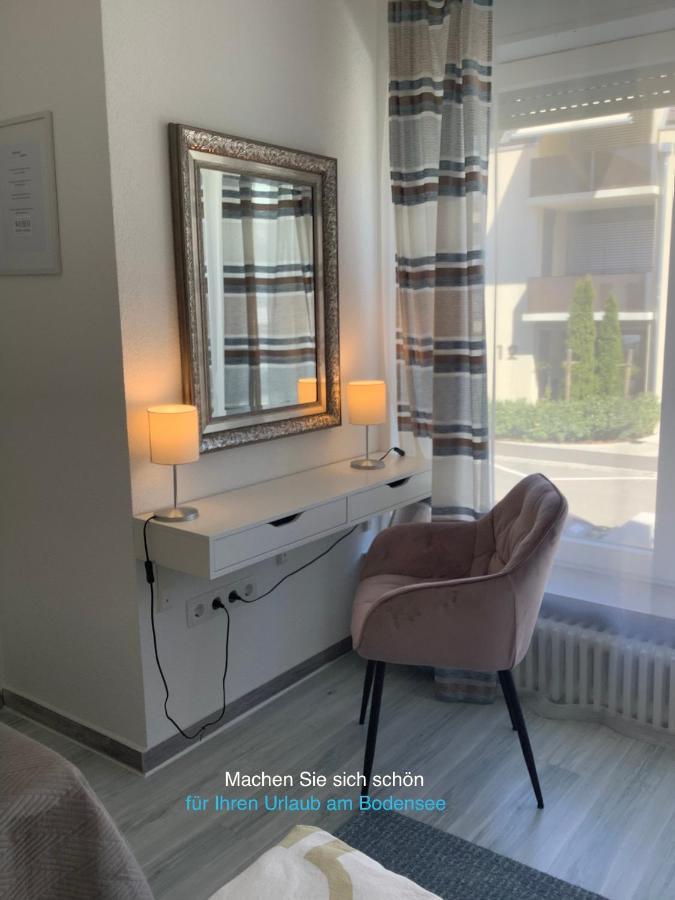 Ferienwohnung Am Bodensee- Zentrale Lage, Free Parking And Wifi, 109 M2, Privater Garten, 7 Gaeste, 2X Kingsize Boxspringbett, Familienfreundlich 腓特烈港 外观 照片