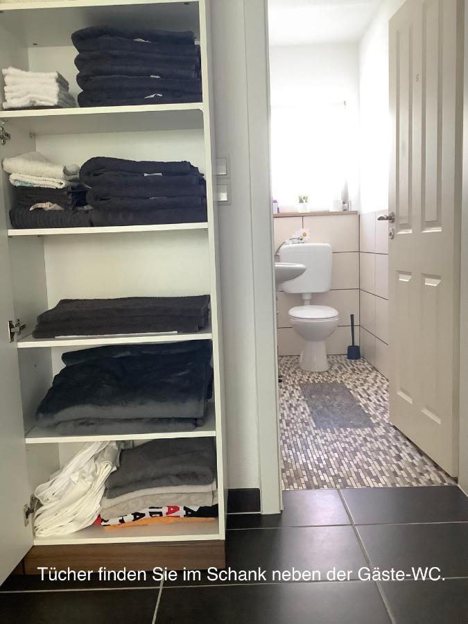 Ferienwohnung Am Bodensee- Zentrale Lage, Free Parking And Wifi, 109 M2, Privater Garten, 7 Gaeste, 2X Kingsize Boxspringbett, Familienfreundlich 腓特烈港 外观 照片